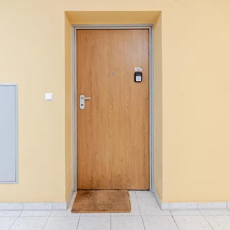Silesia Center Spacious By Bookinghost Апартаменты Катовице
